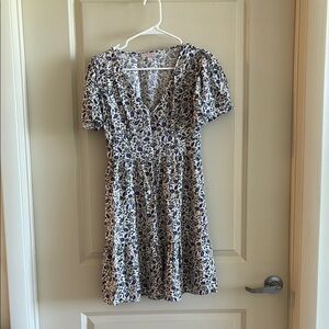 Knox Rose Blue and White Puff Sleeve Mini Sundress